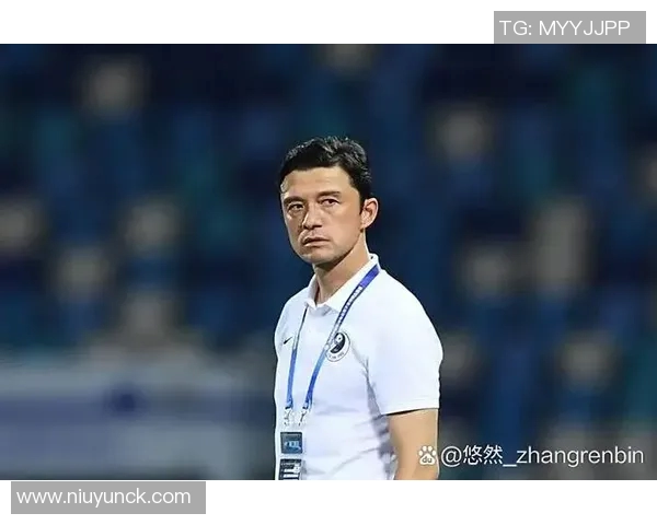 中国足球明星的魅力与成就揭秘玩转绿茵场的传奇人物是谁